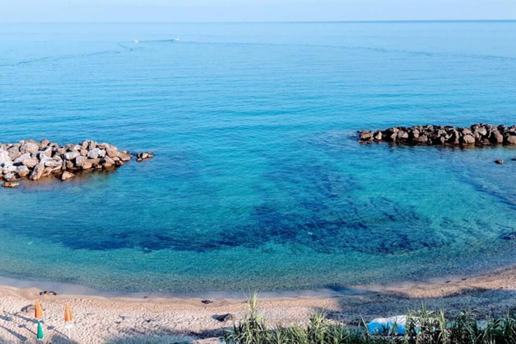 شقة Casa Alexandr Piedigrotta بيتسو المظهر الخارجي الصورة